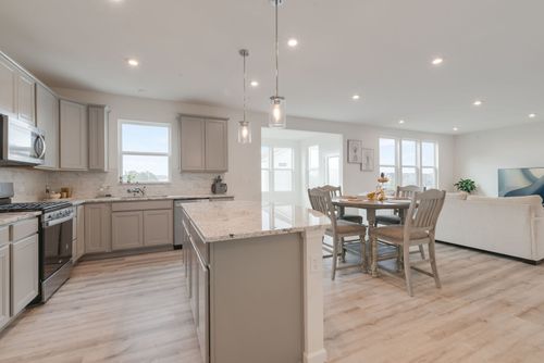 531 Alpine Dr, Algonquin, IL, 60102-4329 | Card Image