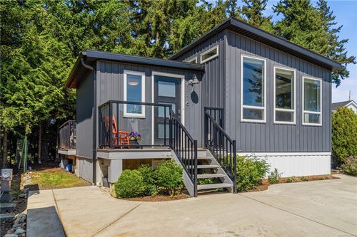 1116 Woss Lake Dr, Nanaimo, BC, V9R0M3 | Card Image
