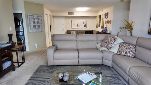 1111-3600 Mystic Pointe Dr, AVENTURA, FL, 33180-2565 | Card Image