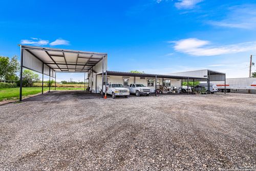 1602 Chaparral, Pearsall, TX, 78061-5302 | Card Image