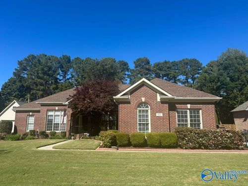 111 Holbrook Drive, Huntsville, AL, 35806 | Card Image