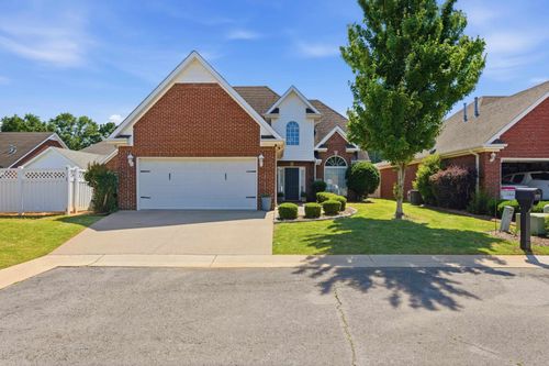 104 Helen Ct One, Tuscumbia, AL, 35674 | Card Image