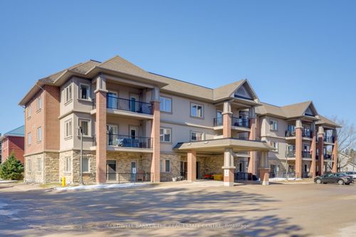 305-19A Yonge St N, Elmvale, ON, L0L1P0 | Card Image