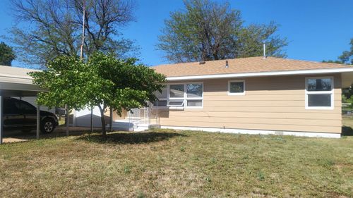 516 N Botkin St, Attica, KS, 67009-9030 | Card Image