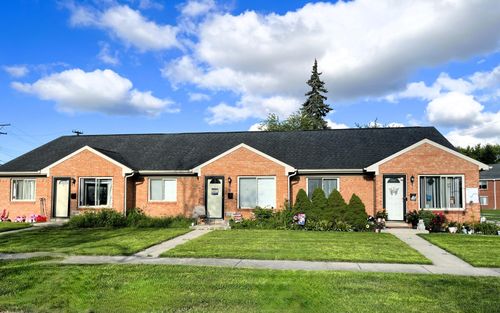 3300 Gloria St, Wayne, MI, 48184-1407 | Card Image