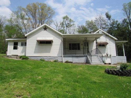 428 Grindstone Rd, Grindstone, PA, 15442-1002 | Card Image