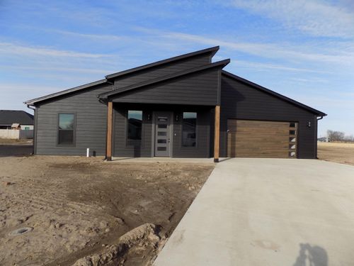 819 N Allen St, CENTRALIA, MO, 65240-2204 | Card Image