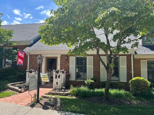 117 Greenbrier Dr, Radford, VA, 24141-3855 | Card Image