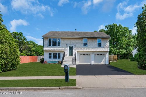 48 Lamp Post Drive, Barnegat, NJ, 08005 | Card Image