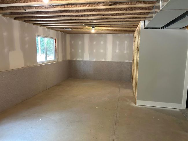 Possible Family Room | Image 23