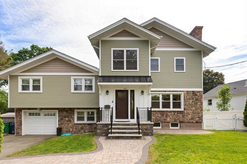155 Adams Ave, Newton, MA, 02465-1551 | Card Image