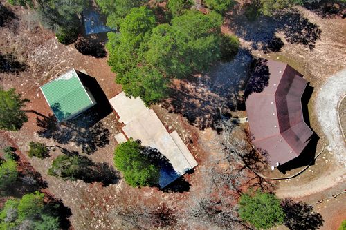 129 Country Air Dr, Bastrop, TX, 78602-5690 | Card Image