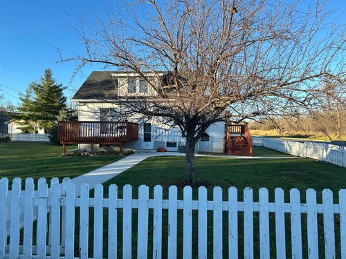 517 1st St Ne, Deer River, MN, 56636-8755 | Card Image