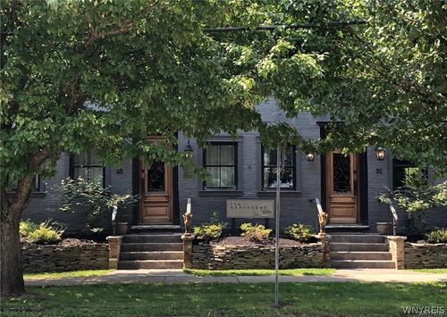35 Olean St, East Aurora, NY, 14052-2515 | Card Image