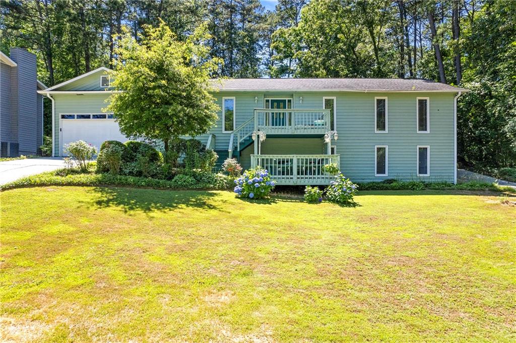 Brandon Dr, Marietta, GA 30008