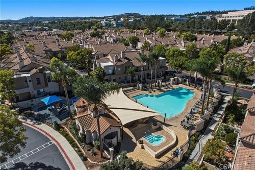 11 Softwind, Aliso Viejo, CA, 92656-1356 | Card Image