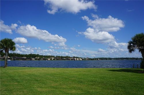 16235 Ivy Lake Dr, ODESSA, FL, 33556-6047 | Card Image