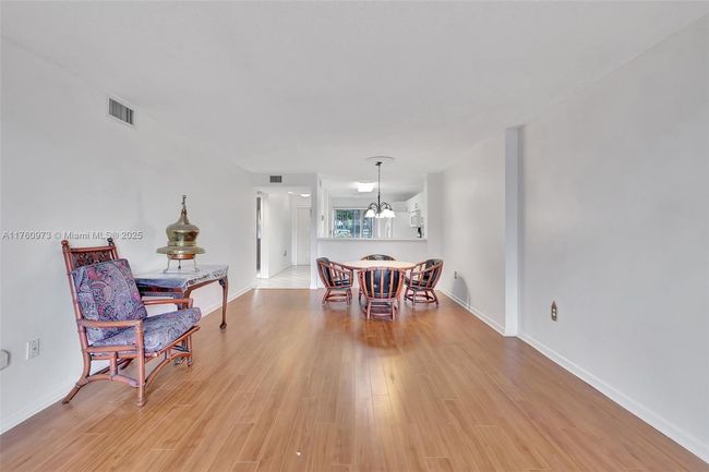 106 - 7711 Trent Dr, Condo with 2 bedrooms, 2 bathrooms and null parking in Tamarac FL | Image 10
