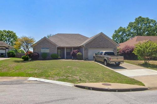 4049 Austin Lakes Cir, Sherwood, AR, 72120-8019 | Card Image