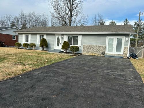 646 E Laura Drive, Winchester, KY, 40391 | Card Image