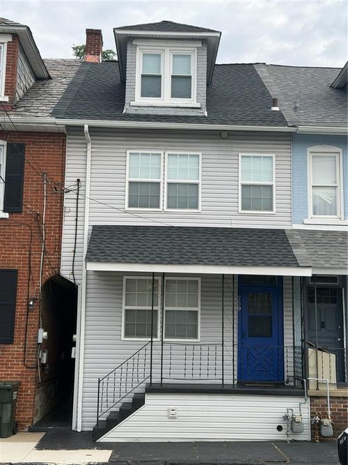 249 E Garrison St, BETHLEHEM, PA, 18018-4238 | Card Image
