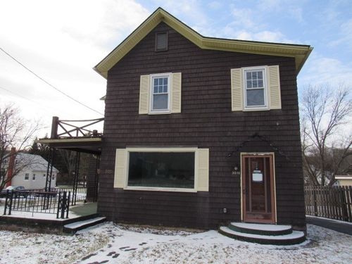 3010 Graham Ave, Windber, PA, 15963-2550 | Card Image