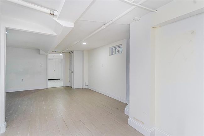 592 39 Th St, Home with 5 bedrooms, 2 bathrooms and null parking in Brooklyn NY | Image 14