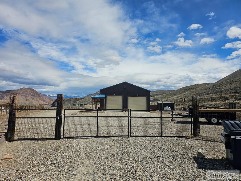 Residential in Challis 4