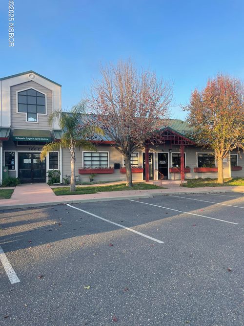 200 Station Way, Arroyo Grande, CA, 93420-3348 | Card Image