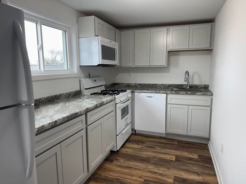 24408 75th St, Salem Lakes, WI, 53168 | Card Image