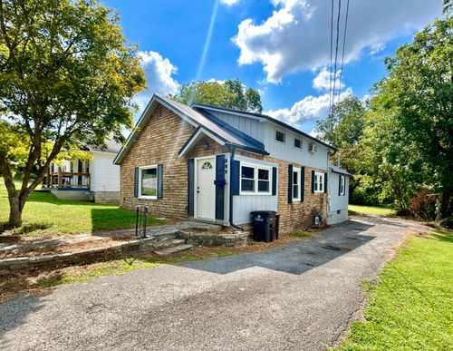 209 W Limestone St, Somerset, KY, 42501-1625 | Card Image