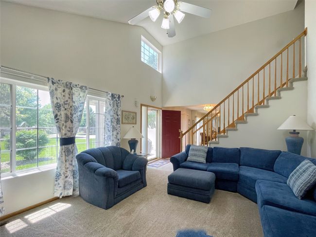 UNIT-1 - 5480 Longview Ct, Condo with 3 bedrooms, 3 bathrooms and null parking in Johnston IA | Image 4