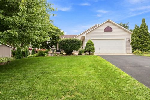 2003 Ponds Way, Shakopee, MN, 55379-4454 | Card Image