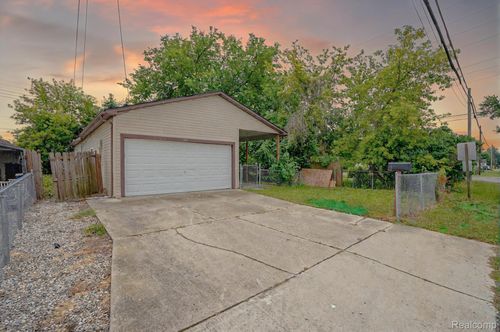 1005 Bacon St, Monroe, MI, 48161-4029 | Card Image