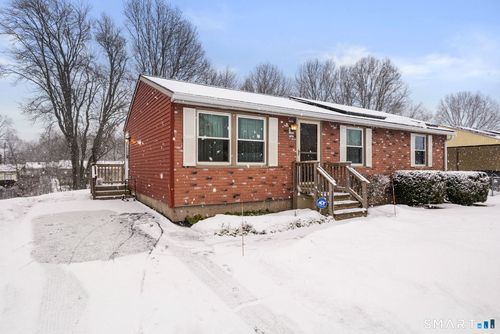 23 Farmstead Cir, Bloomfield, CT, 06002-2874 | Card Image