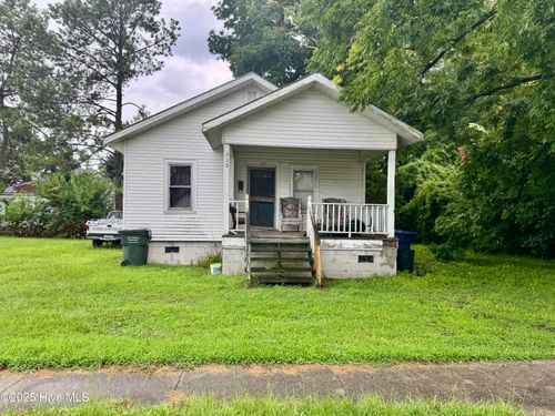 315 E Grainger Ave, Kinston, NC, 28501-3905 | Card Image
