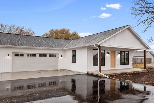 W5311 E Pioneer Road, Fond Du Lac, WI, 54935 | Card Image