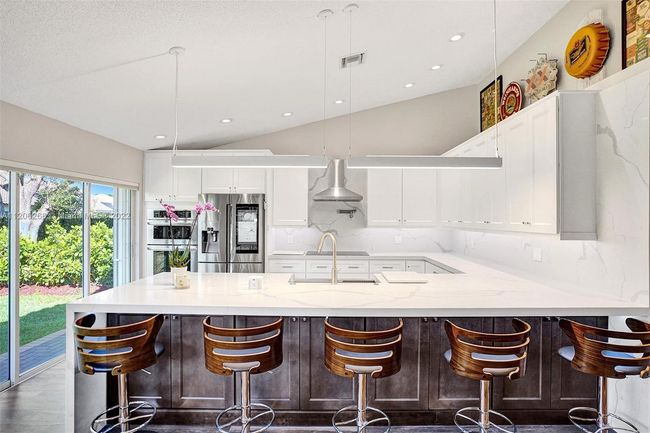 730 Bayside Ln, House other with 4 bedrooms, 3 bathrooms and null parking in Weston FL | Image 19