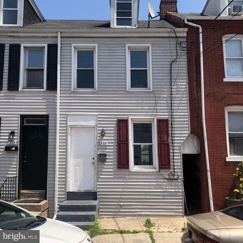 305 Coral St, LANCASTER, PA, 17603-5133 | Card Image