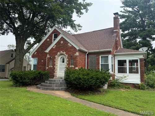 10013 Lincoln Trl, Fairview Heights, IL, 62208 | Card Image