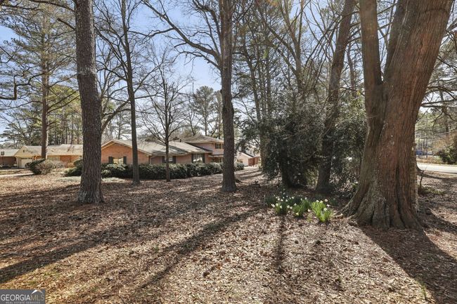 4297 Chamblee Dunwoody Rd, House other with 4 bedrooms, 3 bathrooms and null parking in Chamblee GA | Image 6
