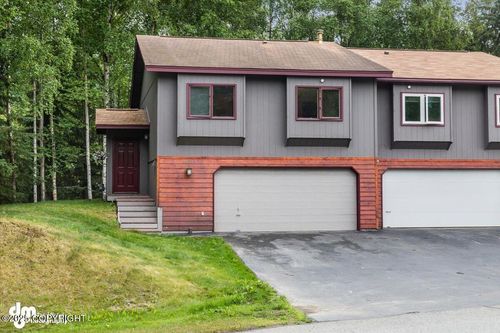 18644 Eaglewood Loop, Eagle River, AK, 99577-8620 | Card Image