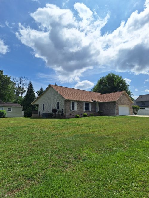 38 Murray Lake Dr, Winchester, TN, 37398-4655 | Card Image