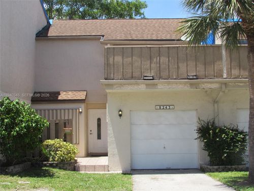 8243 Nw 8th Pl, Plantation, FL, 33324-1205 | Card Image