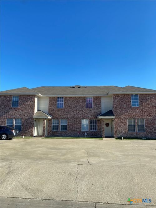 5801 Redstone Dr, Killeen, TX, 76543-8771 | Card Image