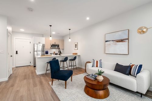 apt-209-10 Somerset Ave, Winthrop, MA, 02152-2997 | Card Image