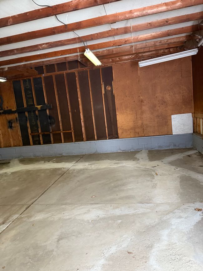 1205 Hughes Ave, House other with 2 bedrooms, 1 bathrooms and null parking in Flint MI | Image 46