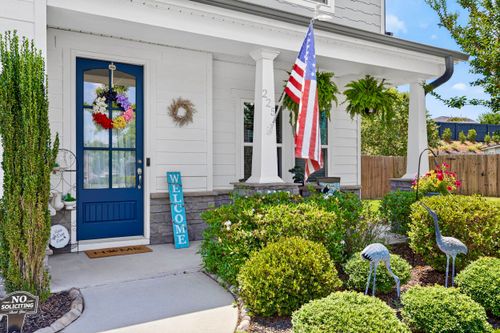 225 Grand River Ln, Simpsonville, SC, 29681-4585 | Card Image