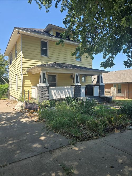 408 S Phoenix Ave, Tulsa, OK, 74127-8833 | Card Image