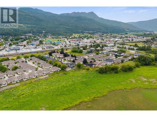 14-171 Beatty Ave Nw, Salmon Arm, BC, V1E2W4 | Card Image
